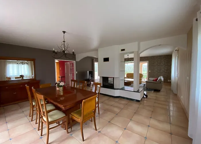 Du Mercadal Les Pujols *